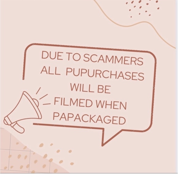 Hard rock Café pin Gatlinburg - Picture 7 of 7